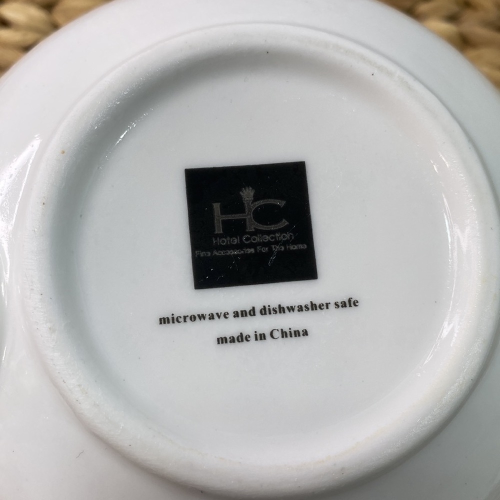 White ceramic single serve tea pot - Picture 9 of 11